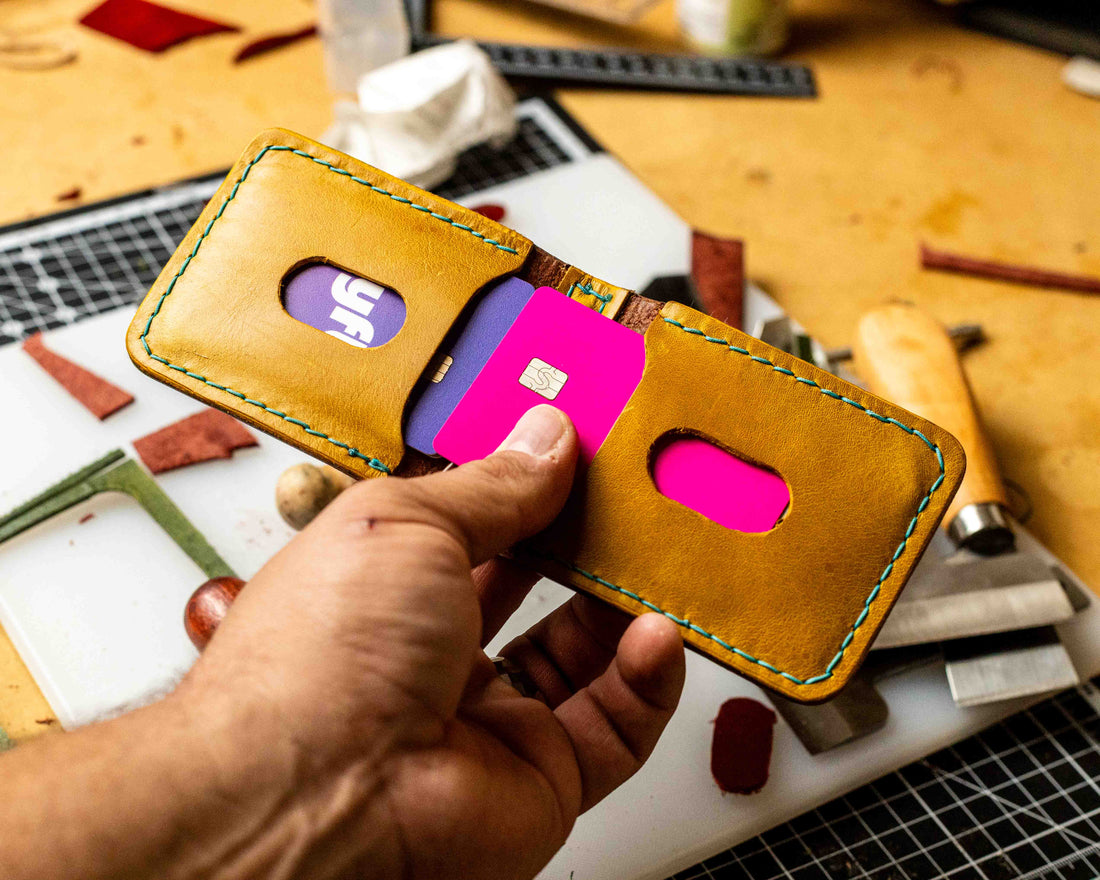 What Is a Minimalist Card Wallet?