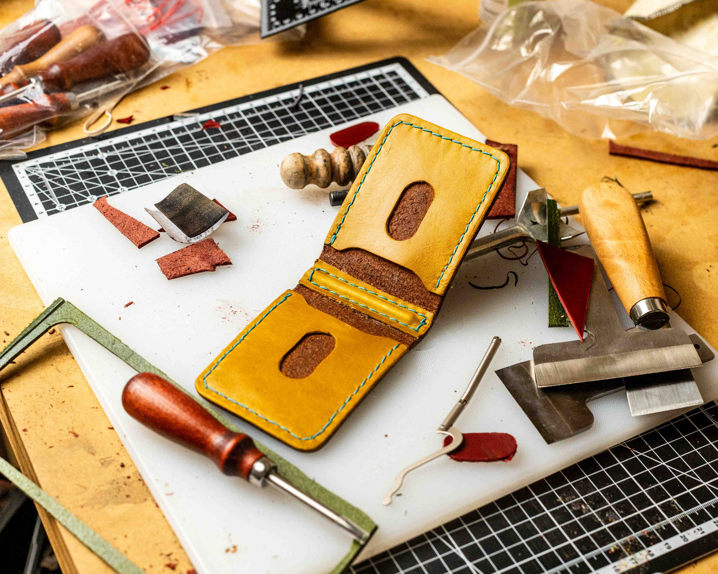 The Driver Wallet – Handmade Brown Leather Bifold with Thumb Slots
